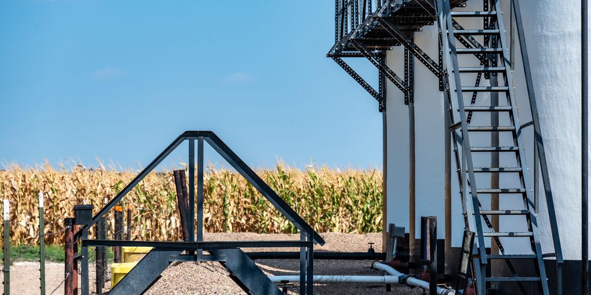 SPCC secondary containment J. J. Keller® Compliance Network