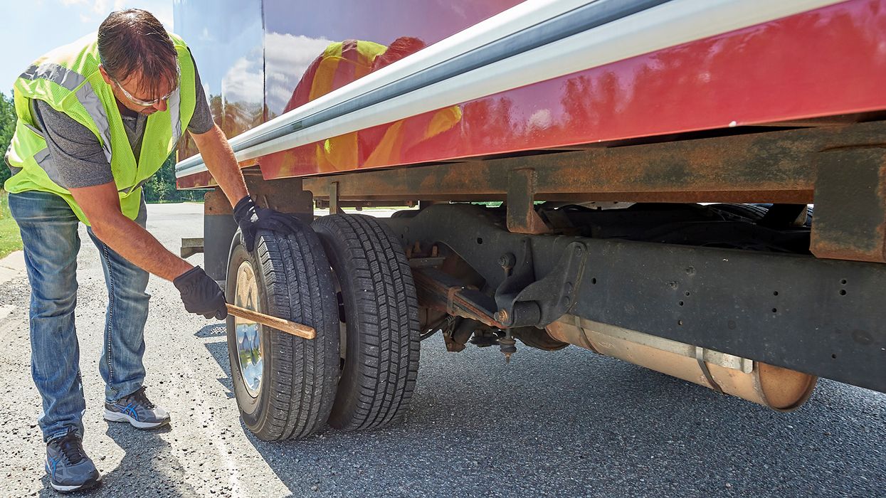 Defective truck tires and accidents: Who is at fault?