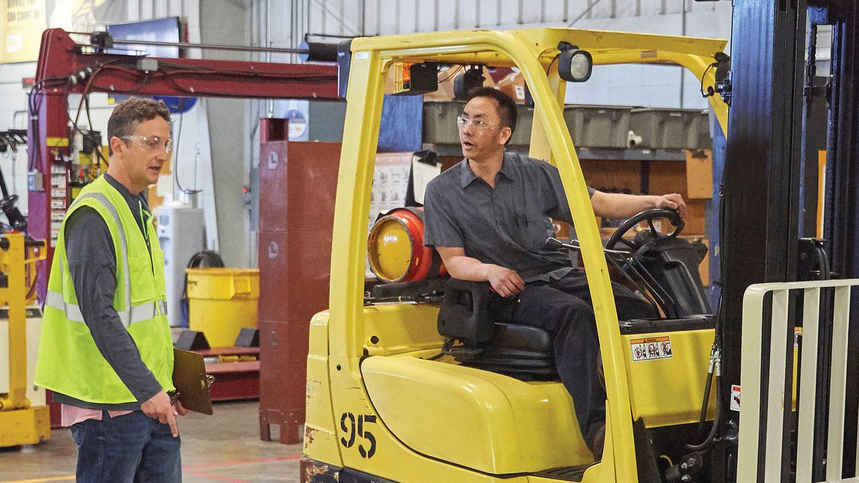 Training tips for encouraging forklift operators to report minor defects