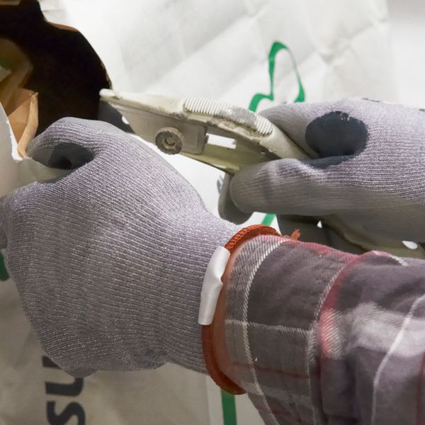 Selecting the correct type of hand protection for your workers