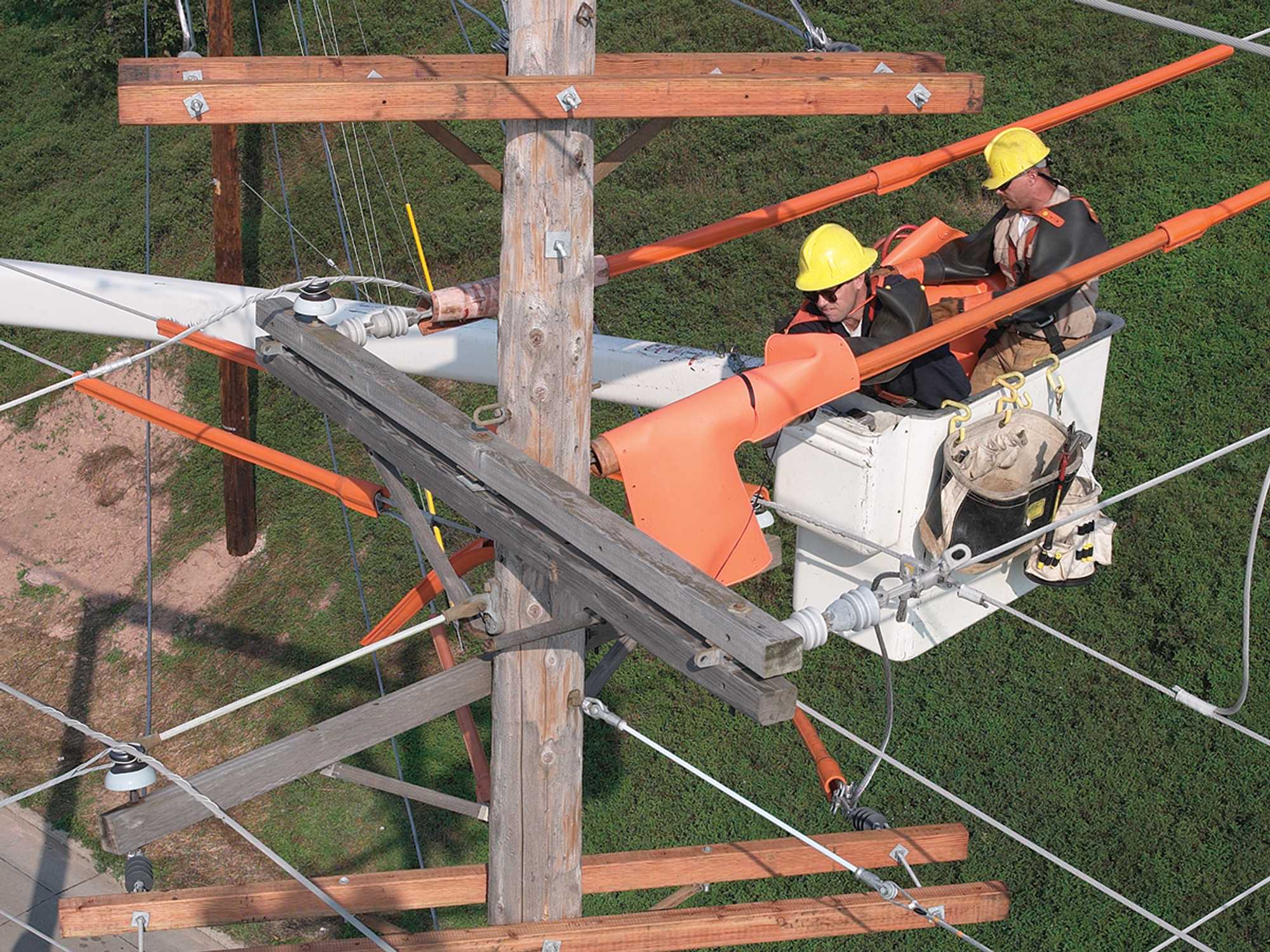 Ensure overhead power line safety