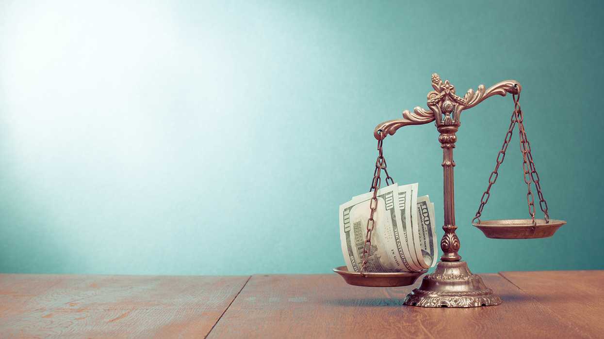 The billion-dollar problem of commercial trucks in traffic jams