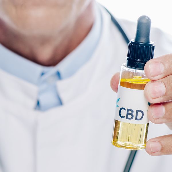 CBD dangers highlighted in federal advisory – How to tell your workers about them