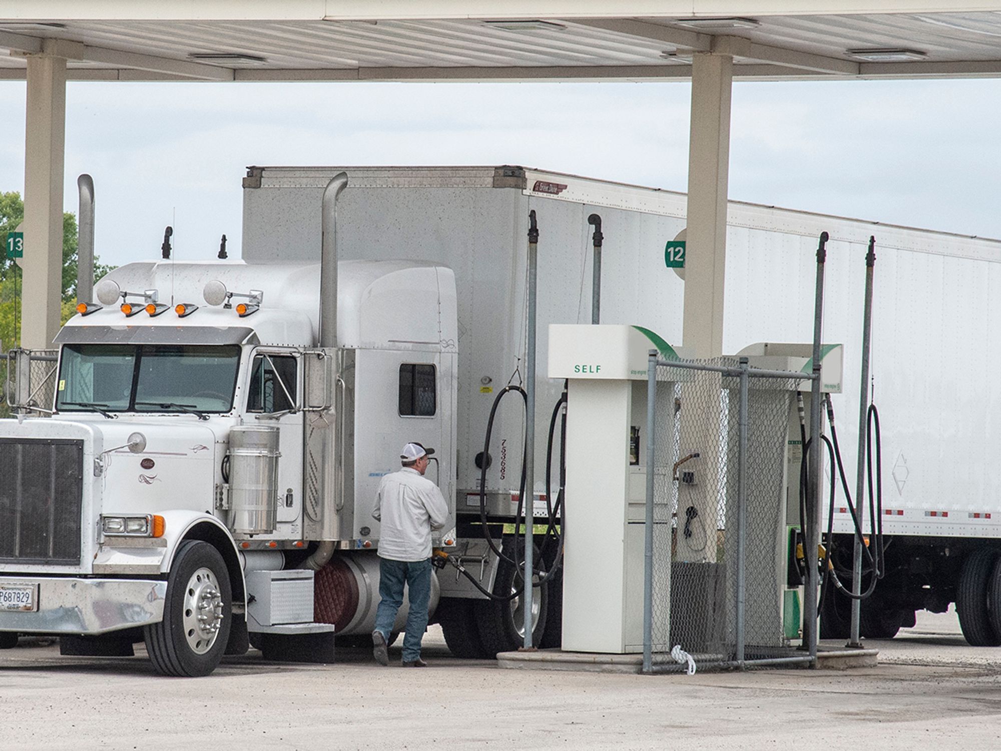 Recordkeeping requirements: Fuel records