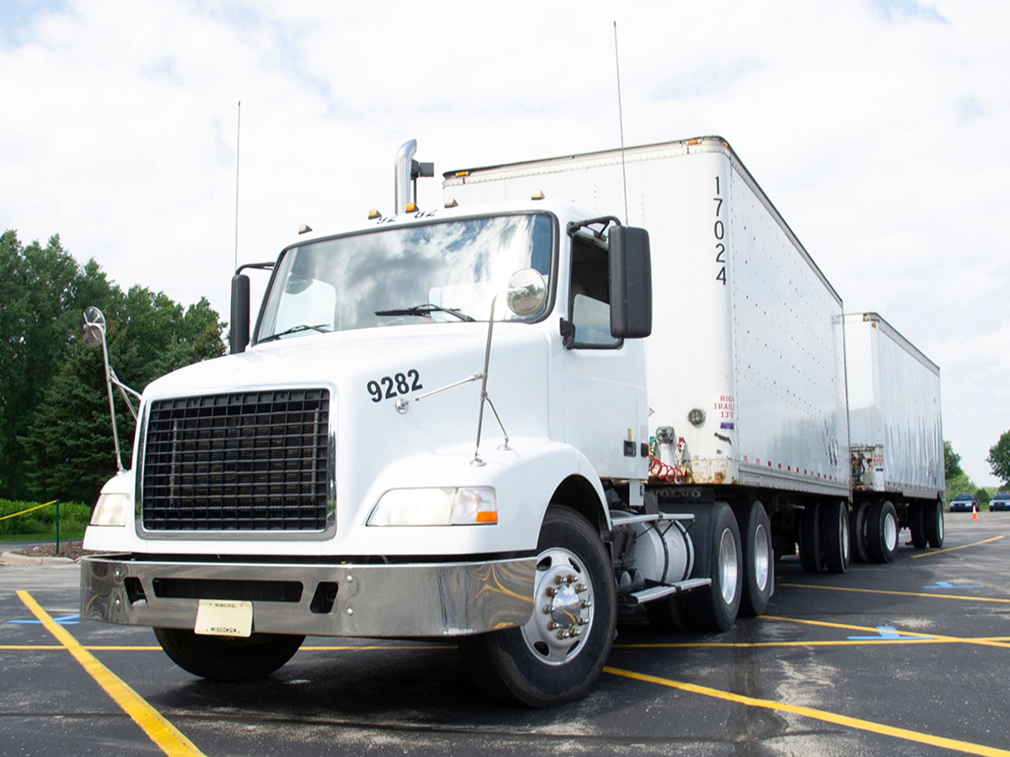 Longer Combination Vehicles (LCV) Training