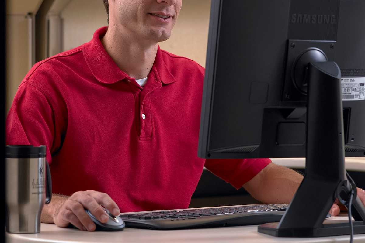 What are the electronic submission requirements for injury data?