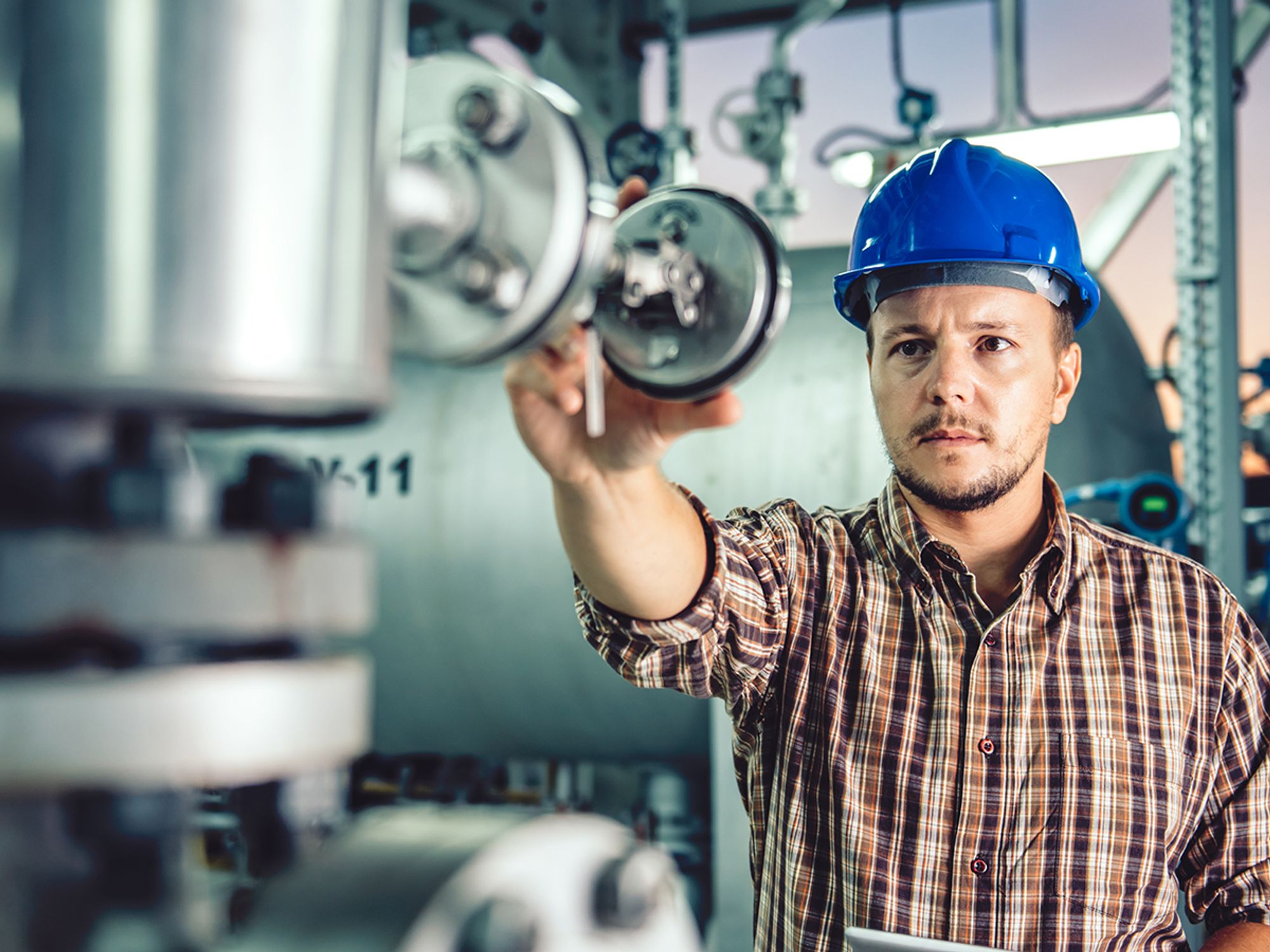 Notification and reporting time frames for USTs