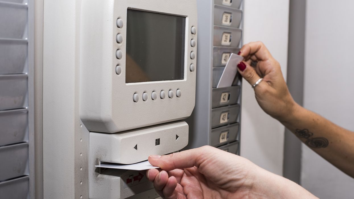 Going ‘round and ‘round on timecards? Find out how to safely round work hours