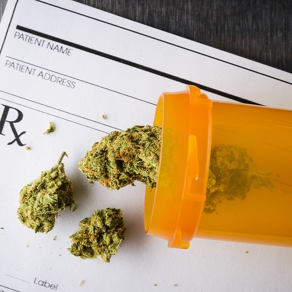 Federal government revives medical marijuana proposal