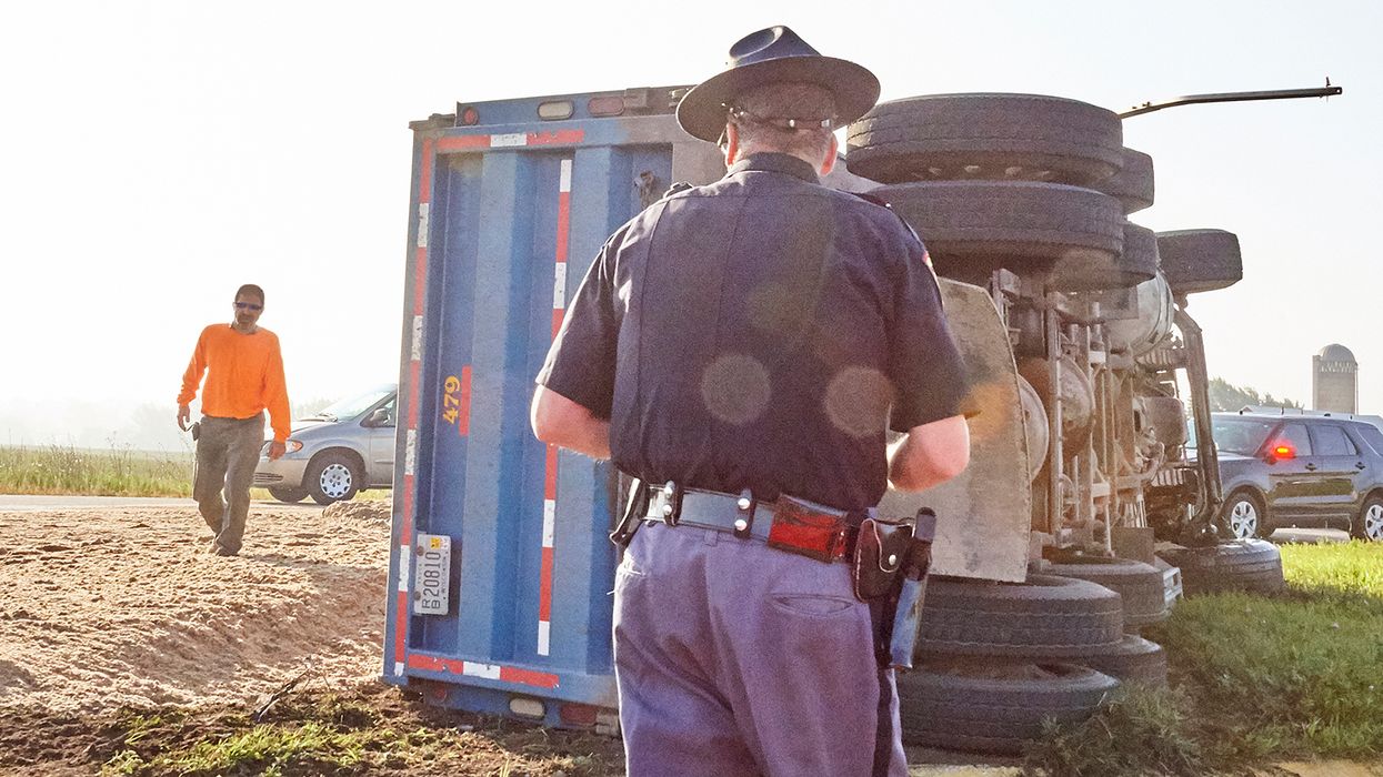 Auxiliary vehicle cameras - 4 key benefits of capturing every angle