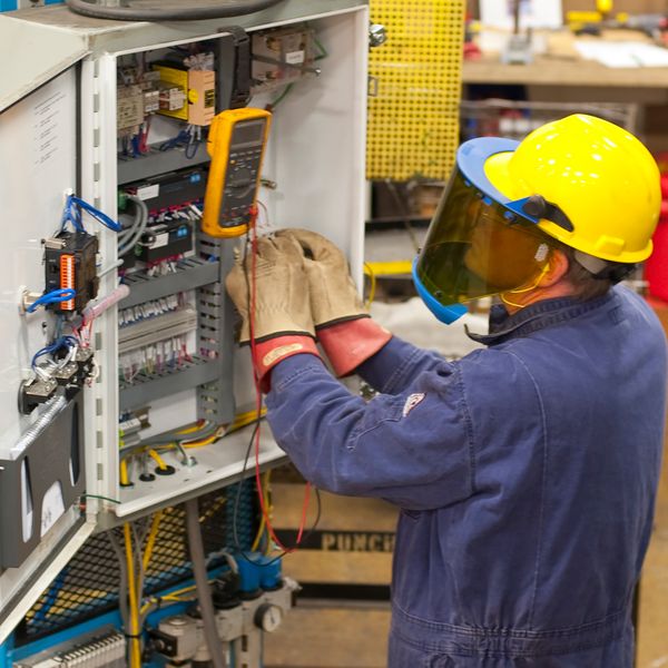 How electrical training keeps maintenance workers grounded