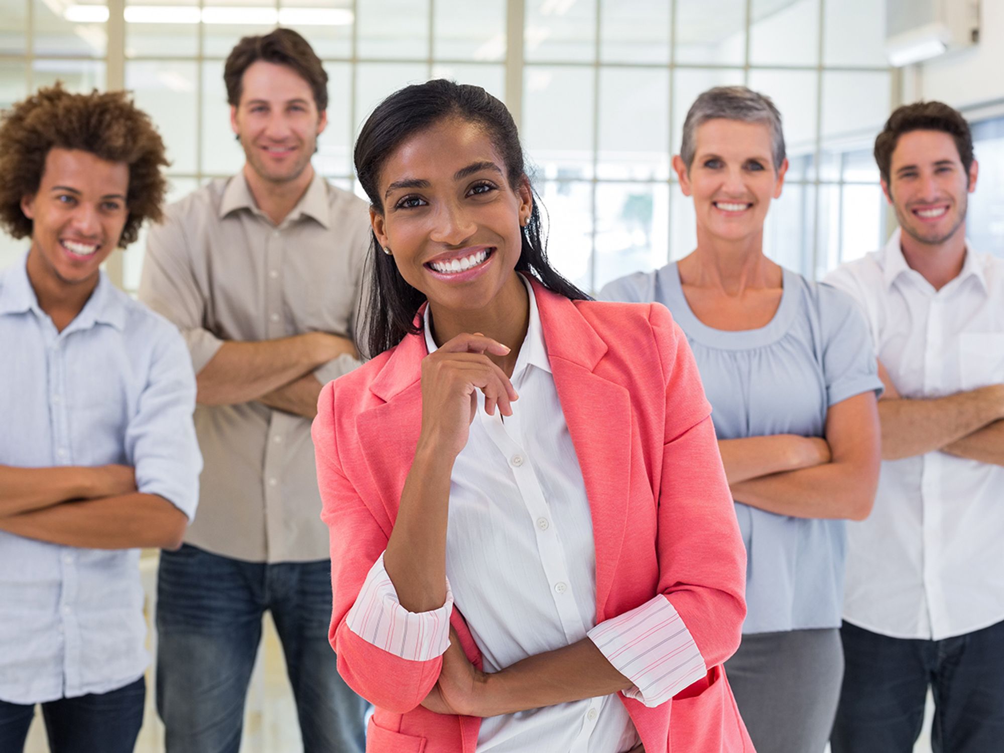 How can an employer address dress code violations?