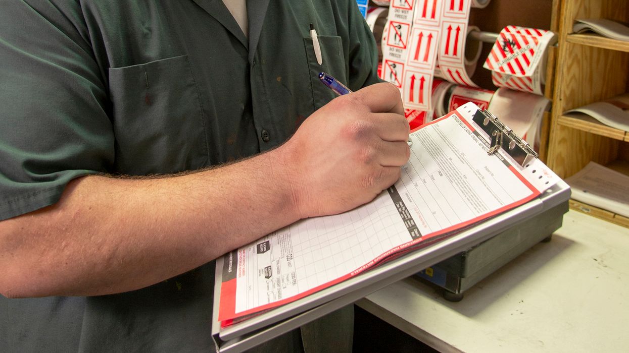 PHMSA requests information on electronic hazmat shipping papers