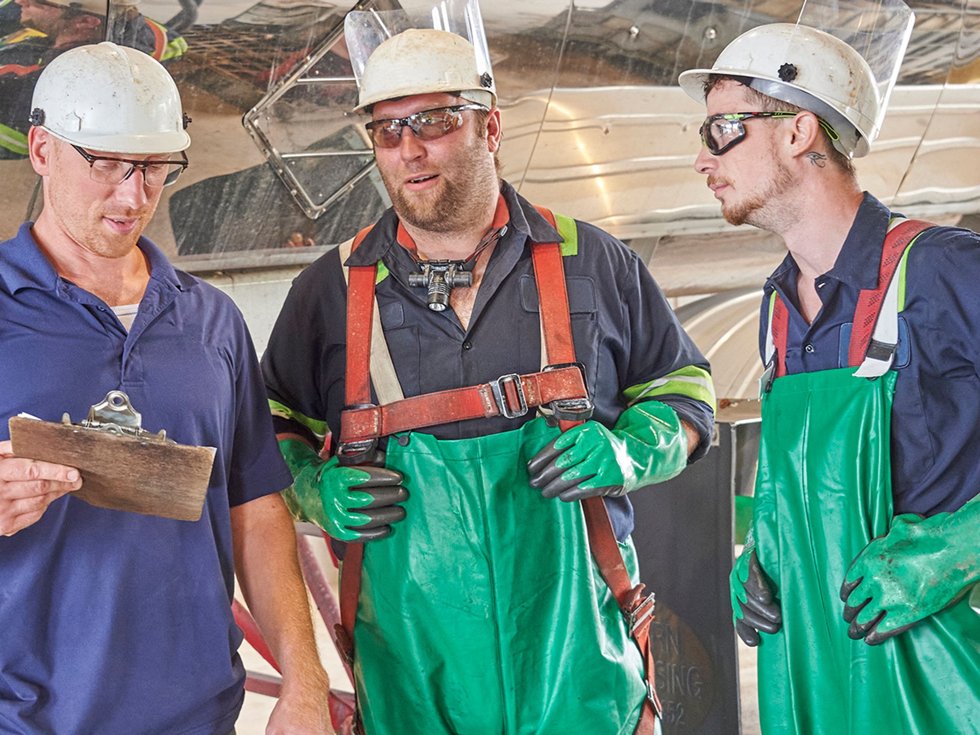 Leading indicators that support hazard prevention and control