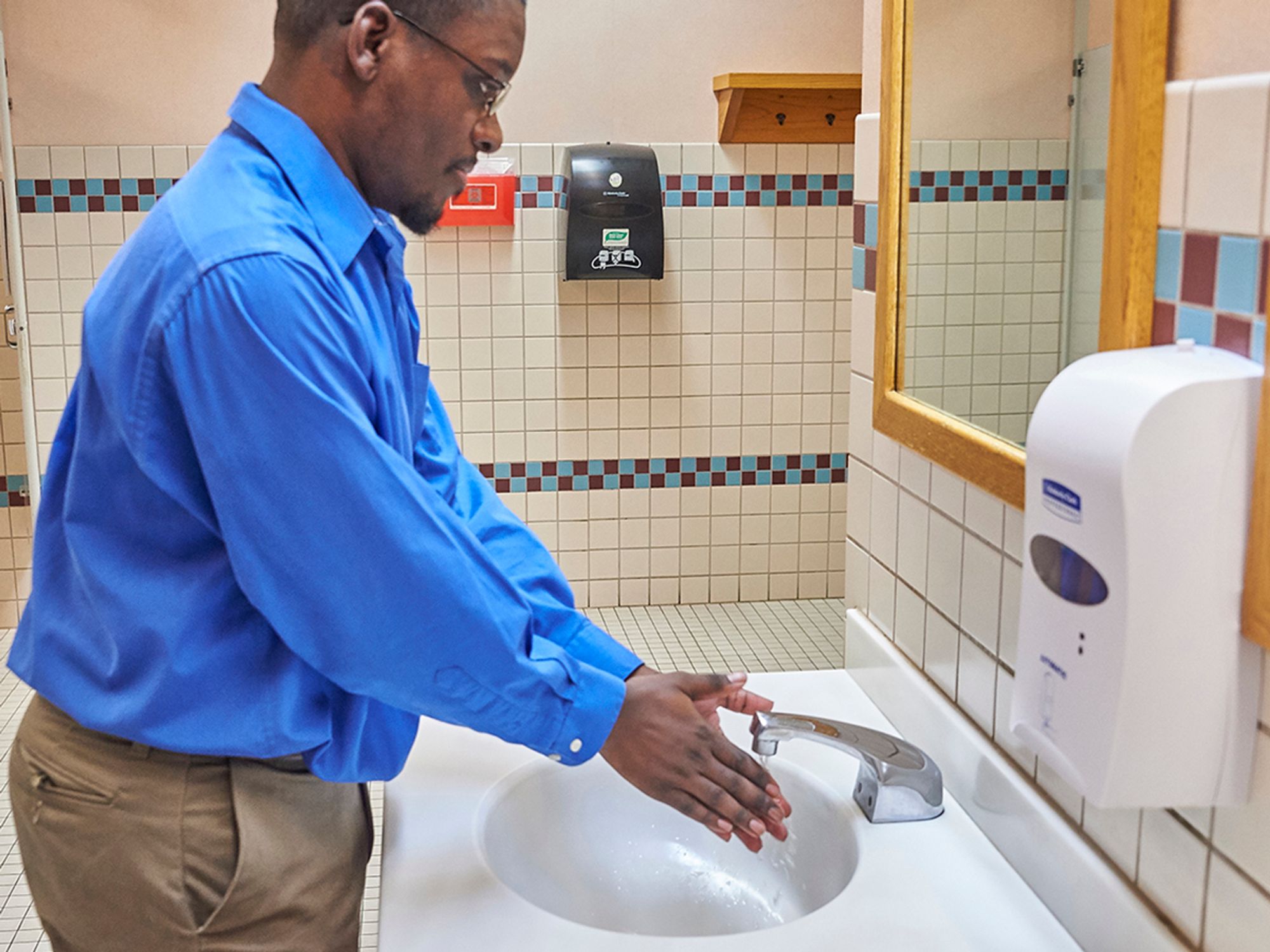 Washing facilities and change rooms