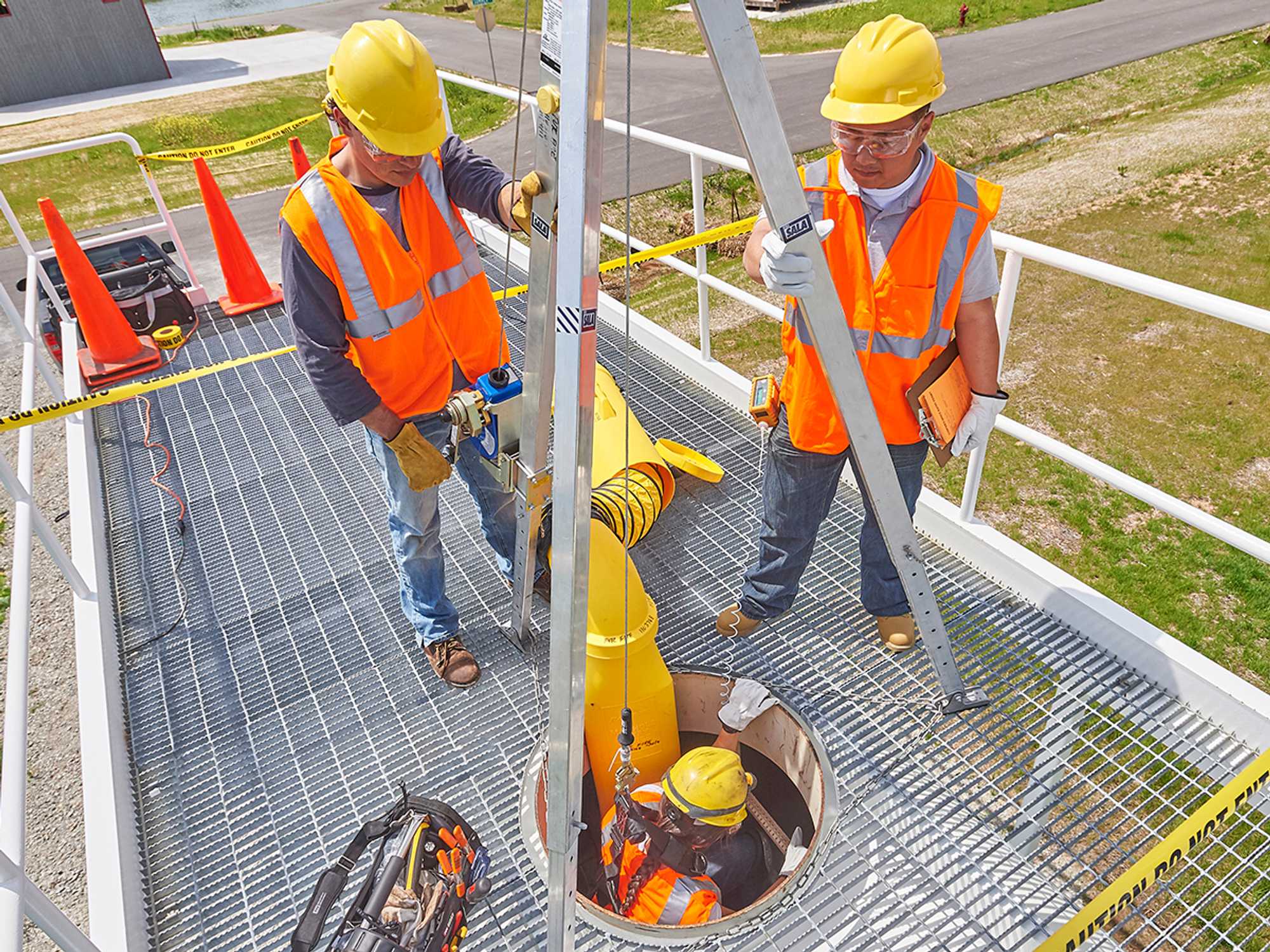Retrieval devices, lifelines, and other devices