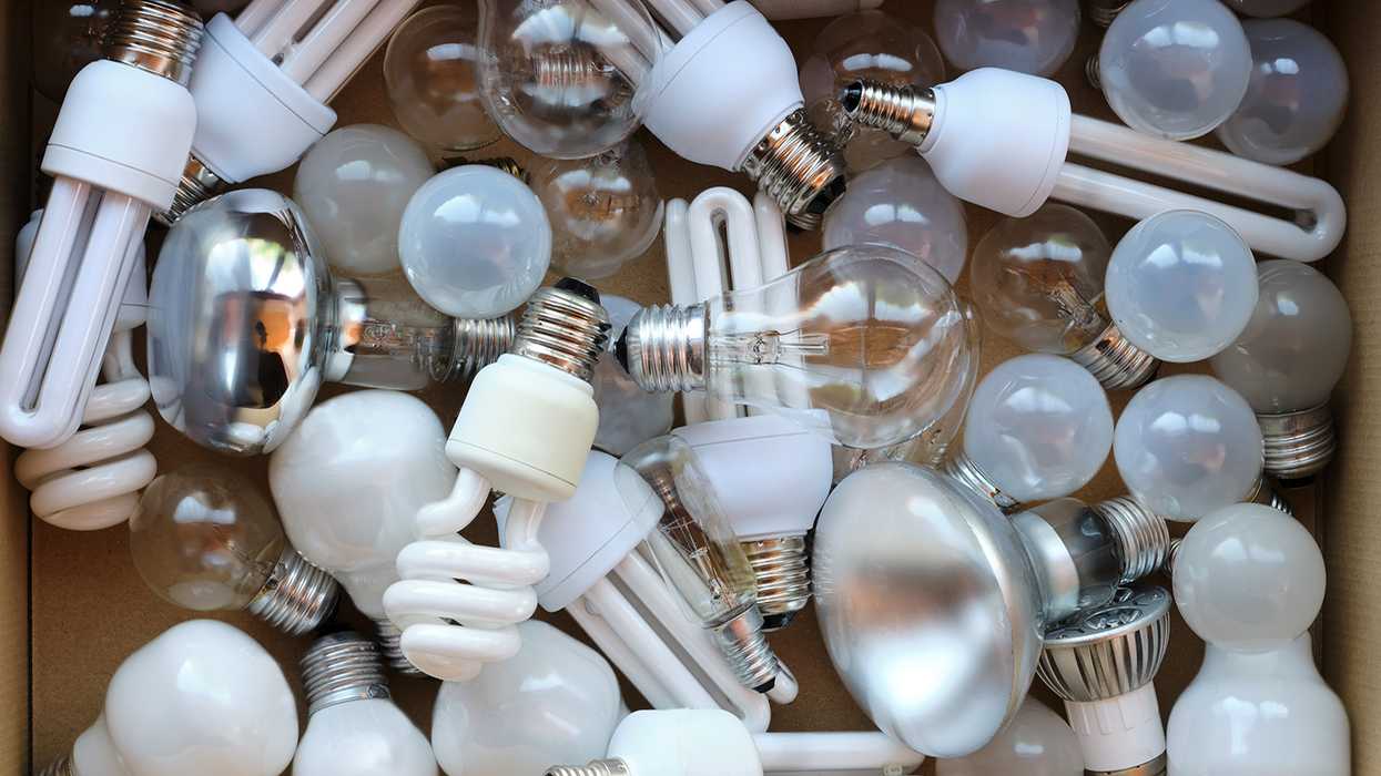 Universal waste state comparison