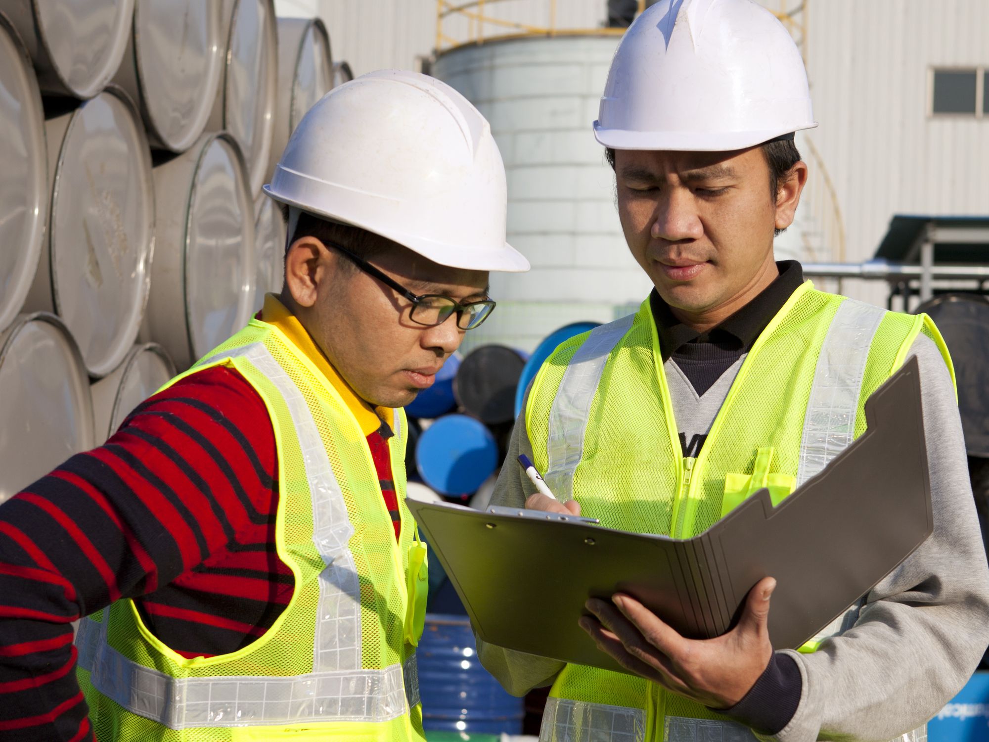 Do any regulations require incident investigations?