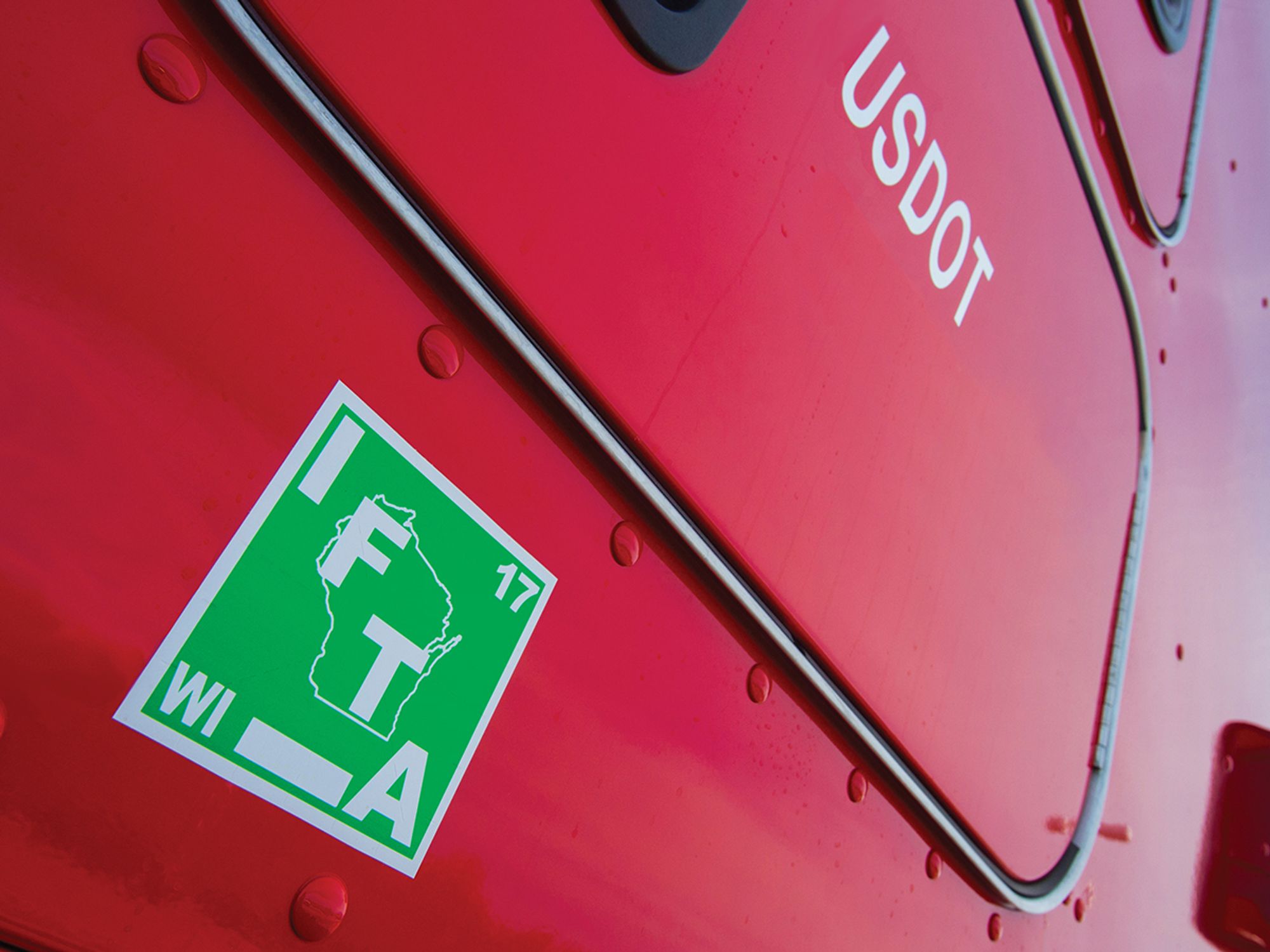 Recordkeeping requirements: IFTA Decals and Reports