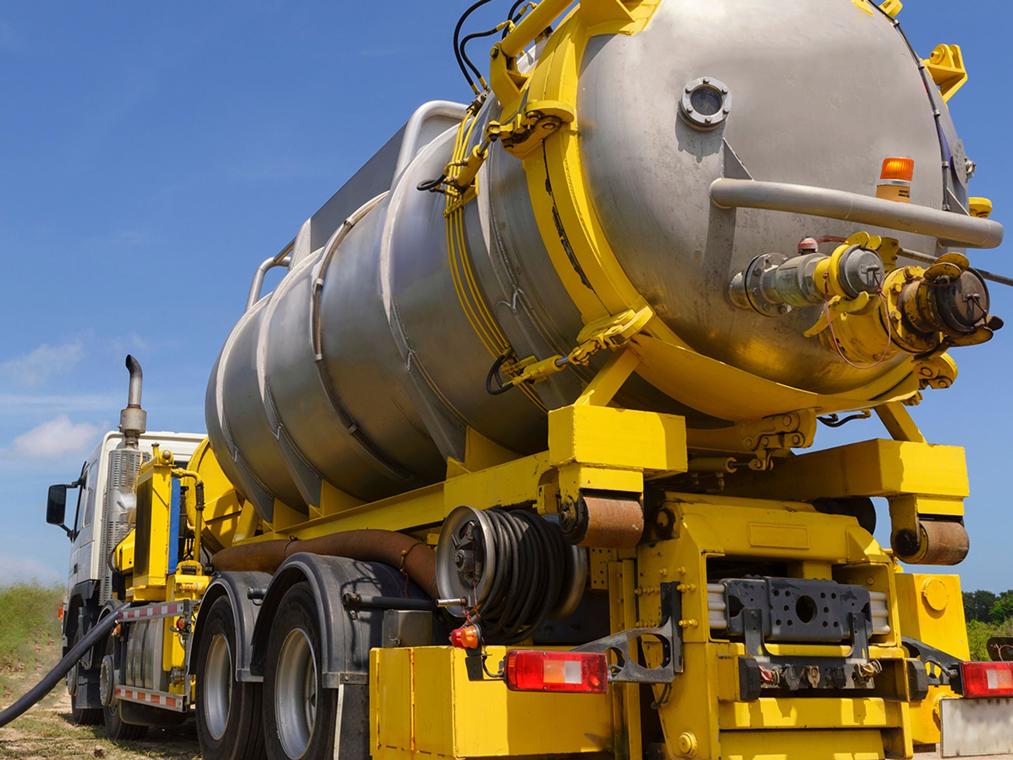 Special precautions with specific containers