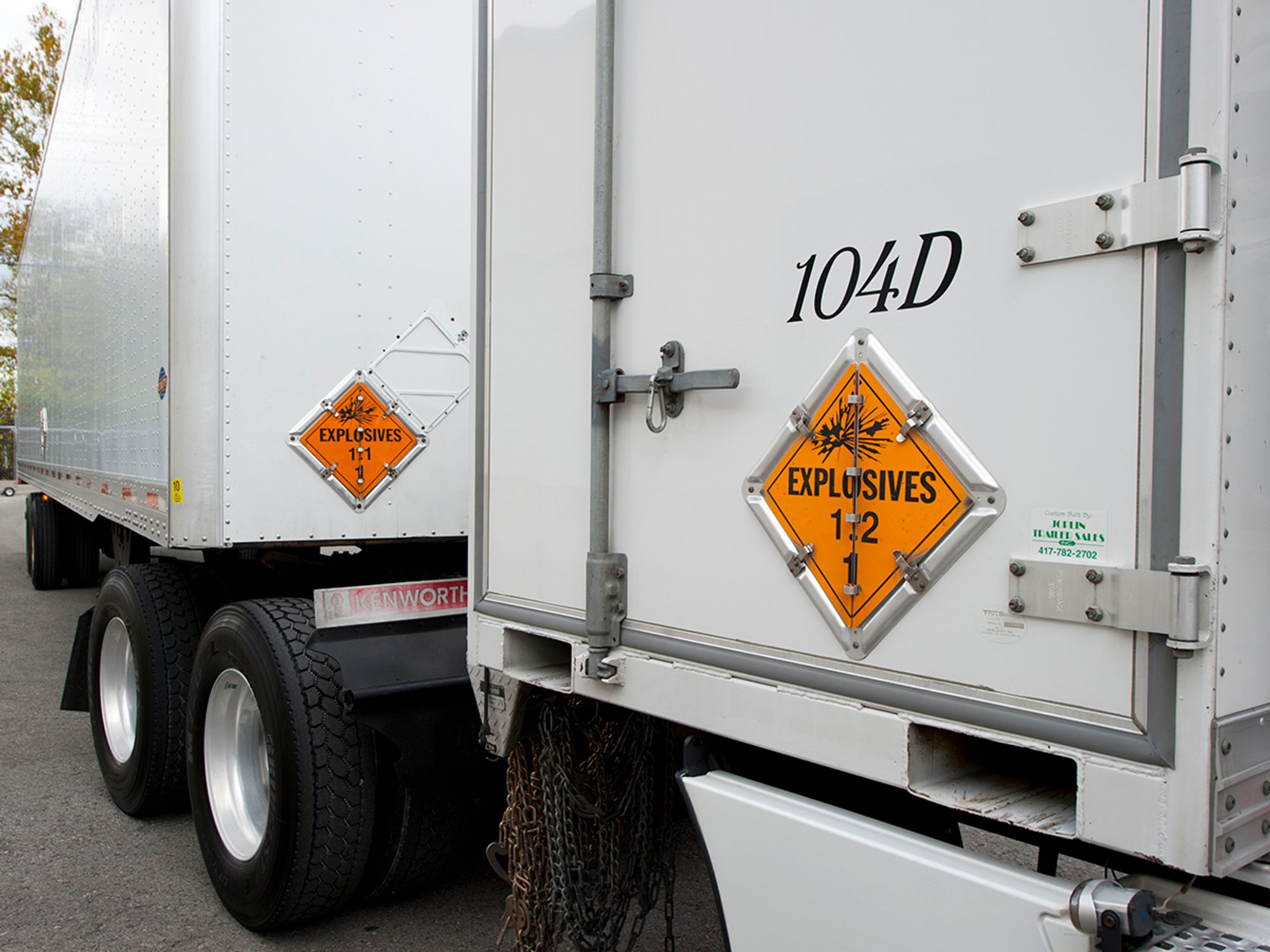 Other marks, overpacks, and radioactive material