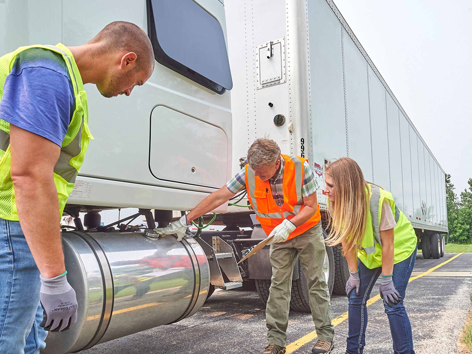 Regulations governing specific parts and accessories