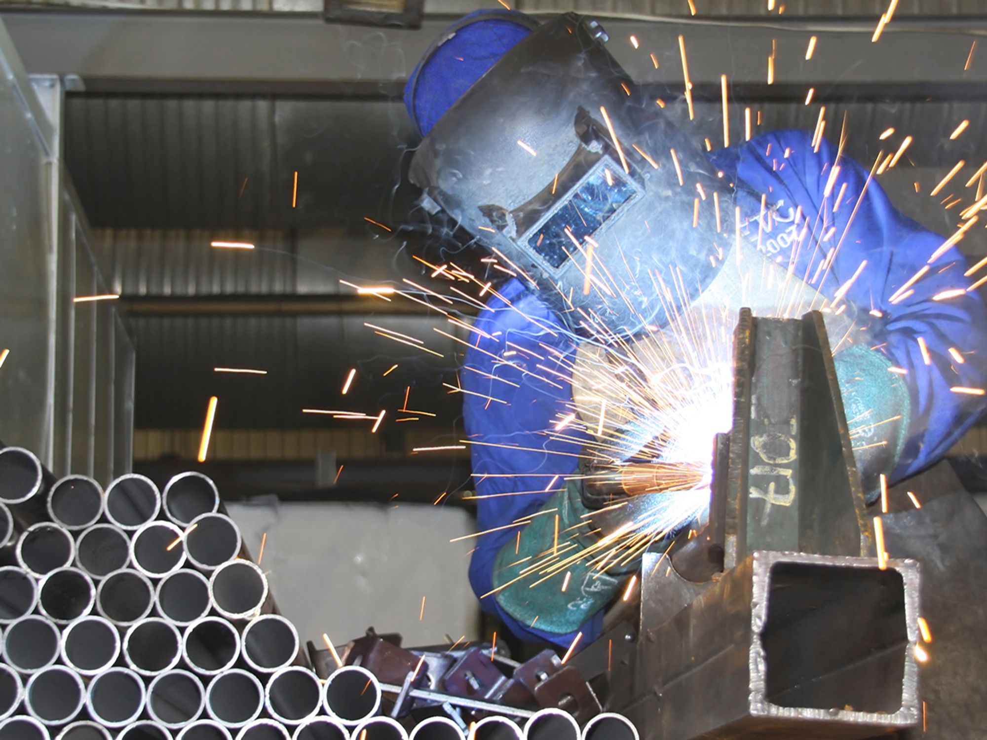 Acetylene, hexavalent chromium, and cadmium