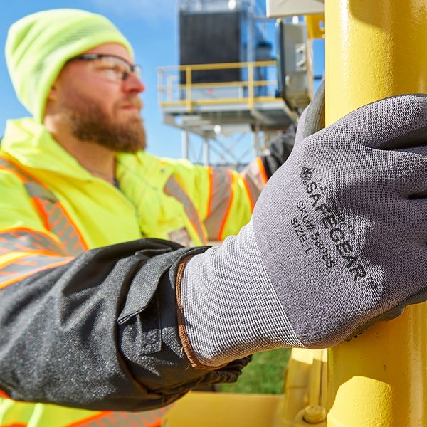 Don’t stress out about heat and cold injuries