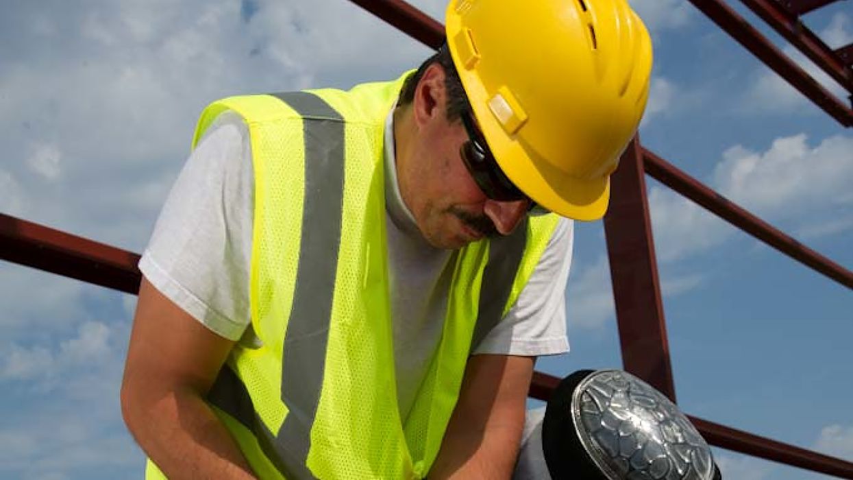 New survey indicates ongoing confusion with OSHA’s head protection requirements