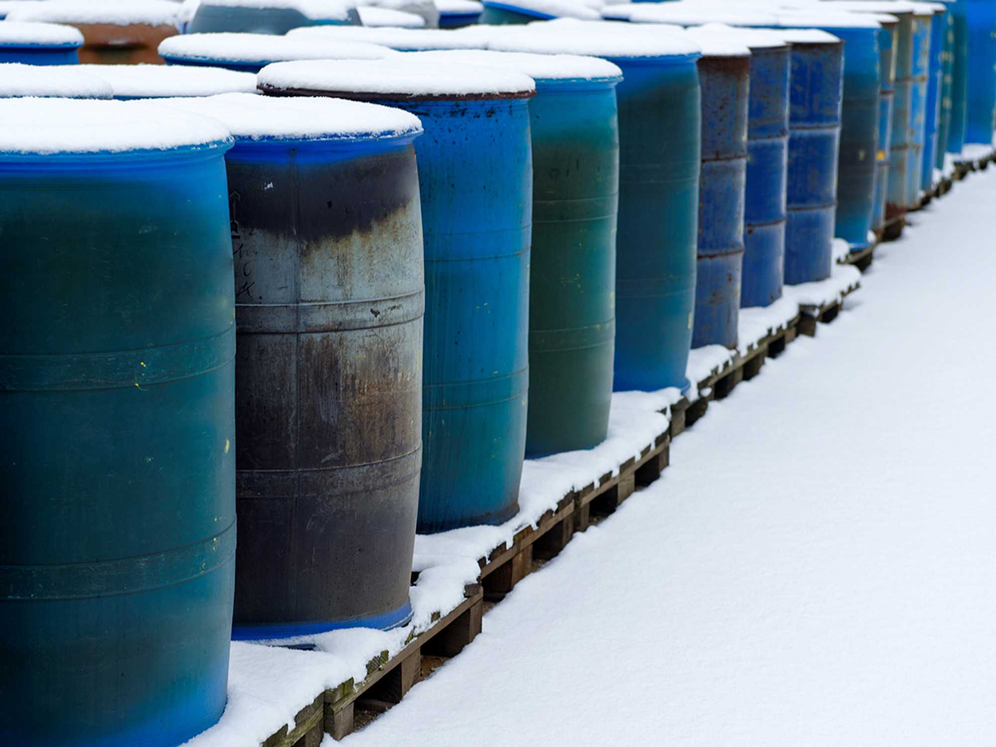 Heat stress and cold exposure