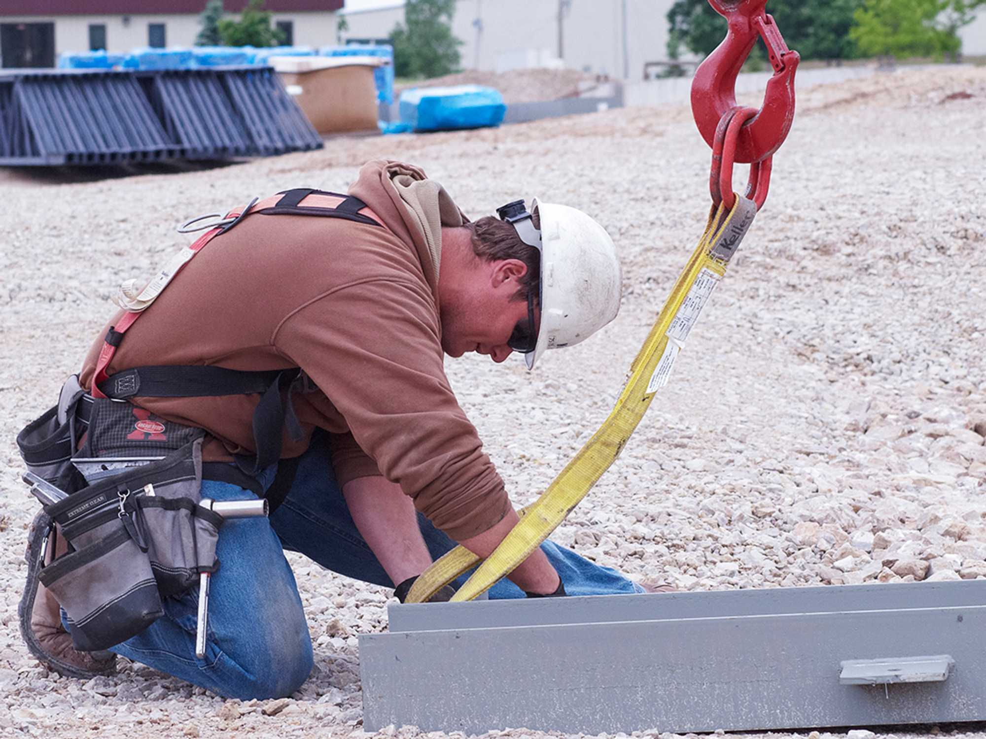 Loose Load Rigging Rigging and receiving the load | J. J. Keller® Compliance Network