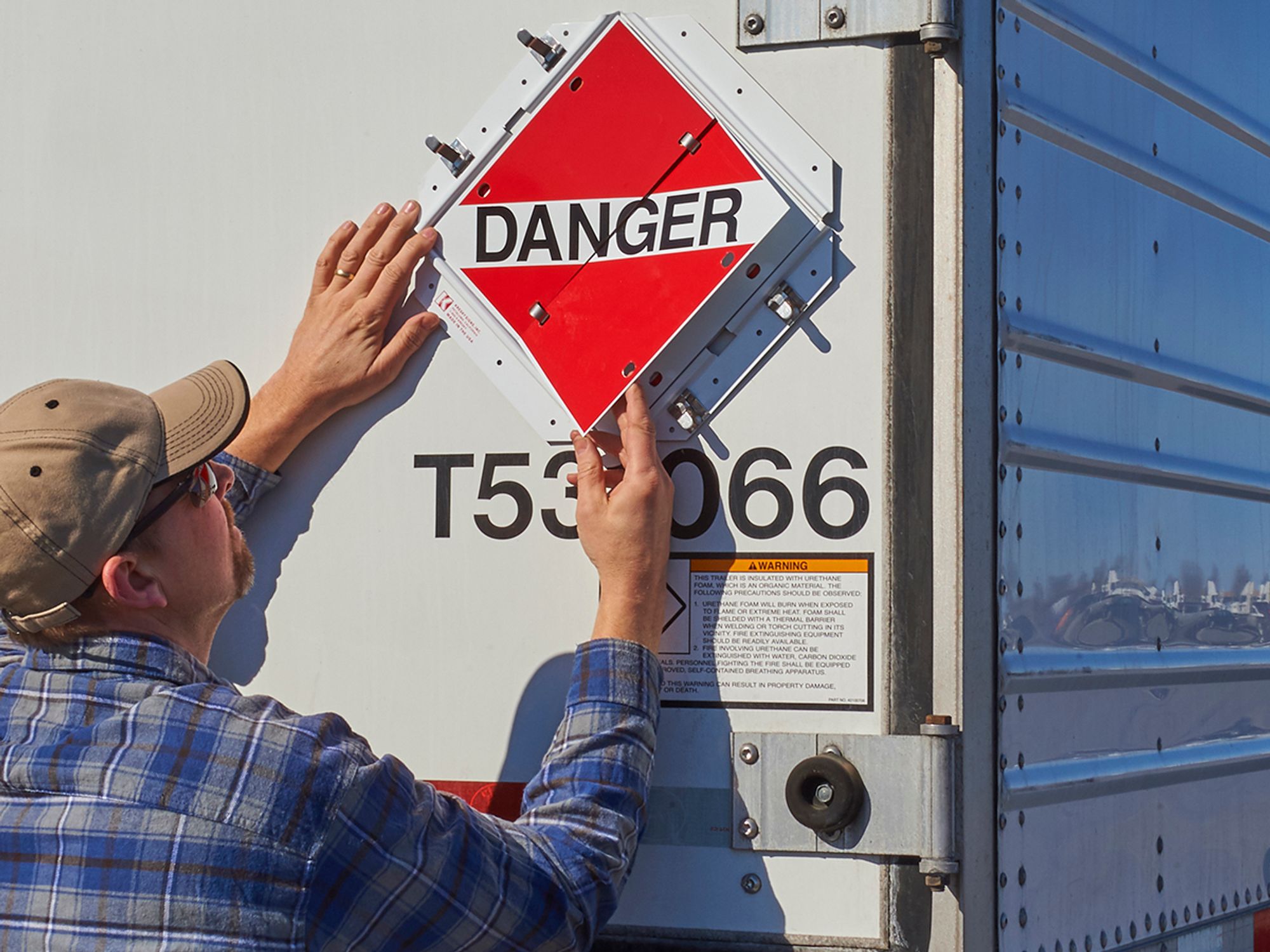 Dangerous goods markings, placards, and labels