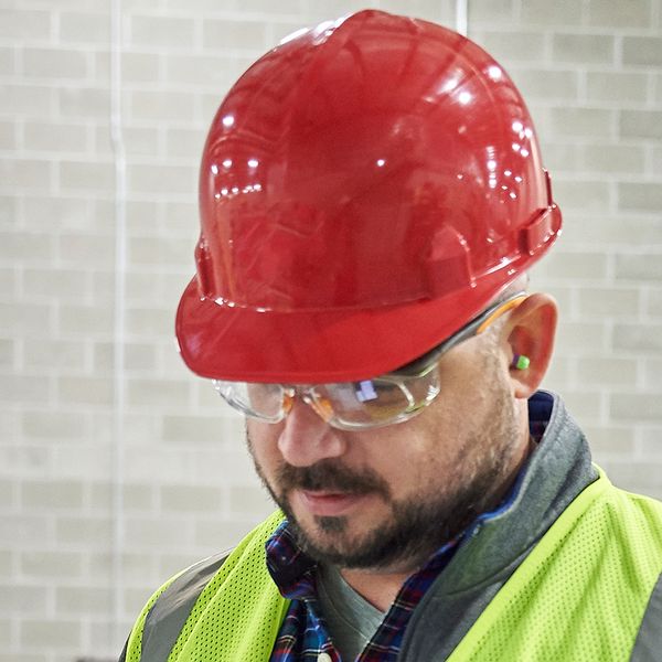 Does OSHA suddenly require “helmets” now instead of hard hats?