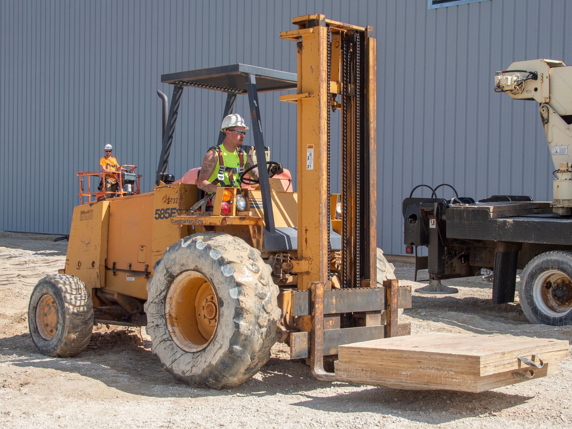 Rough terrain forklifts