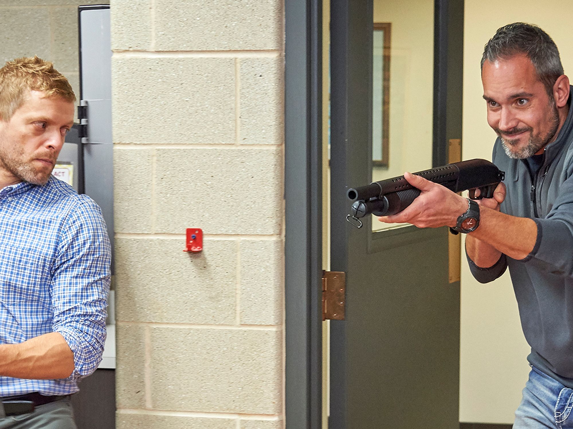 Identifying and responding to an active shooter situation