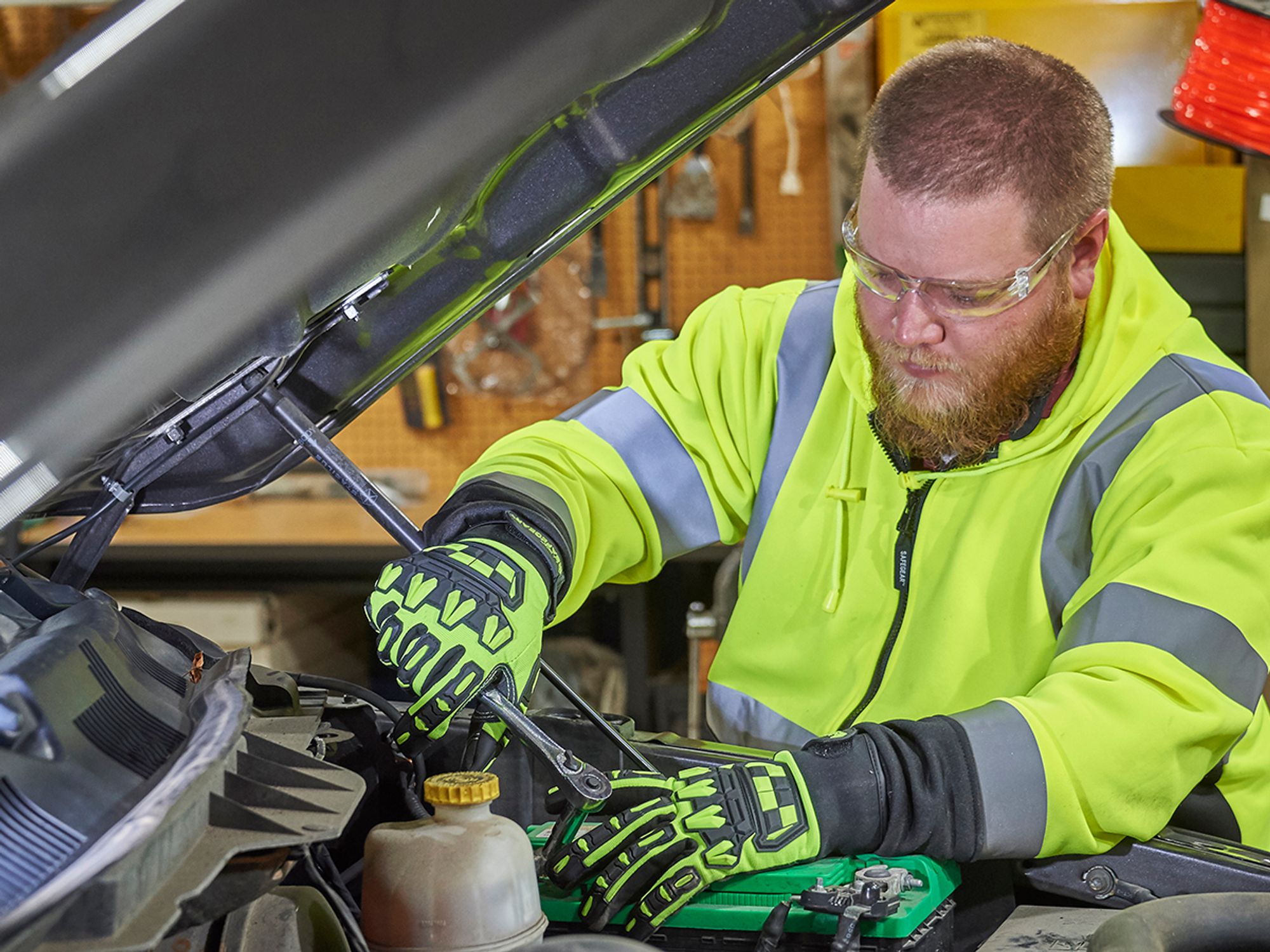 Determining equipment specifications