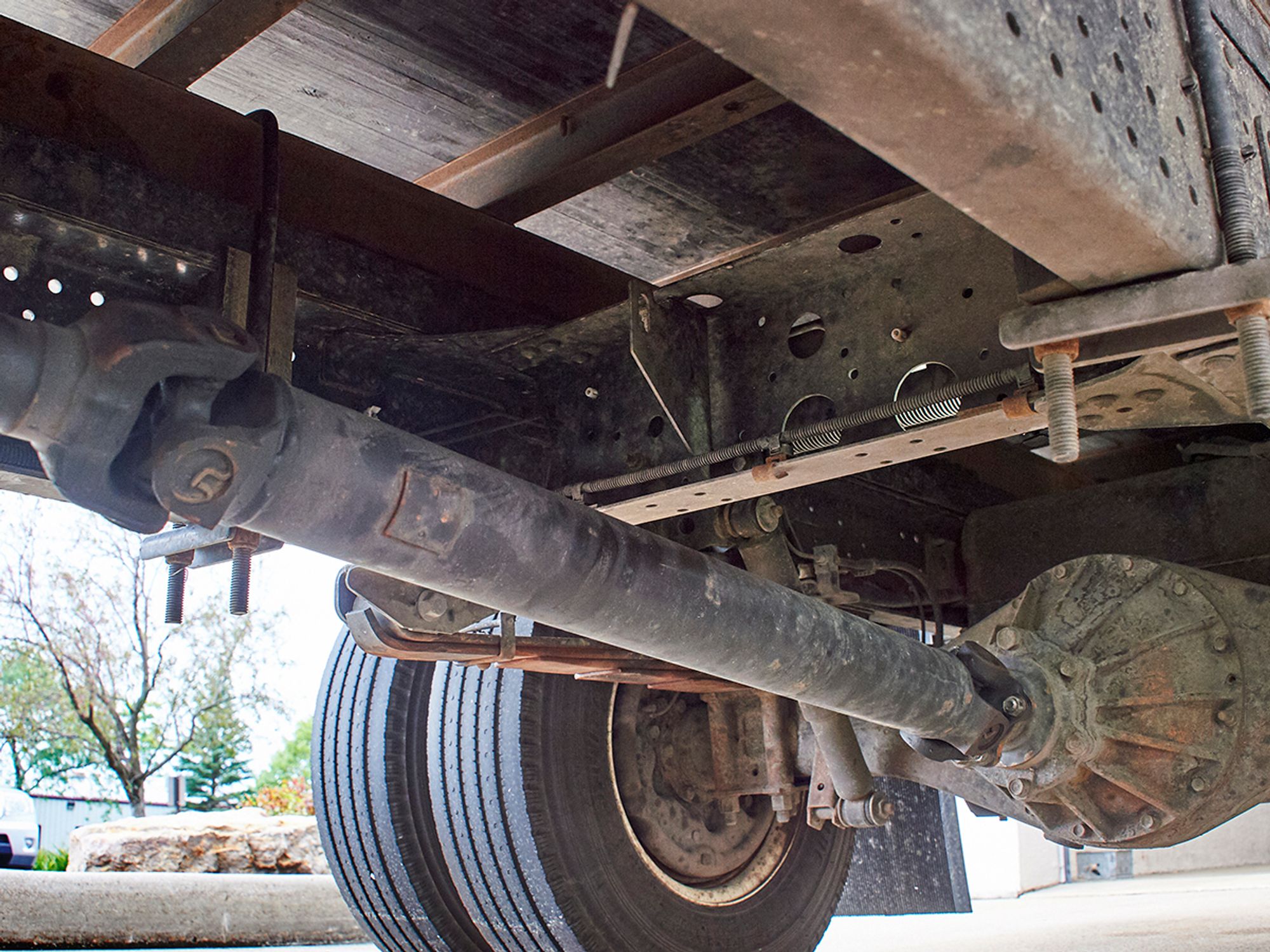 Structural components: Suspension, steering wheel systems, and emissions