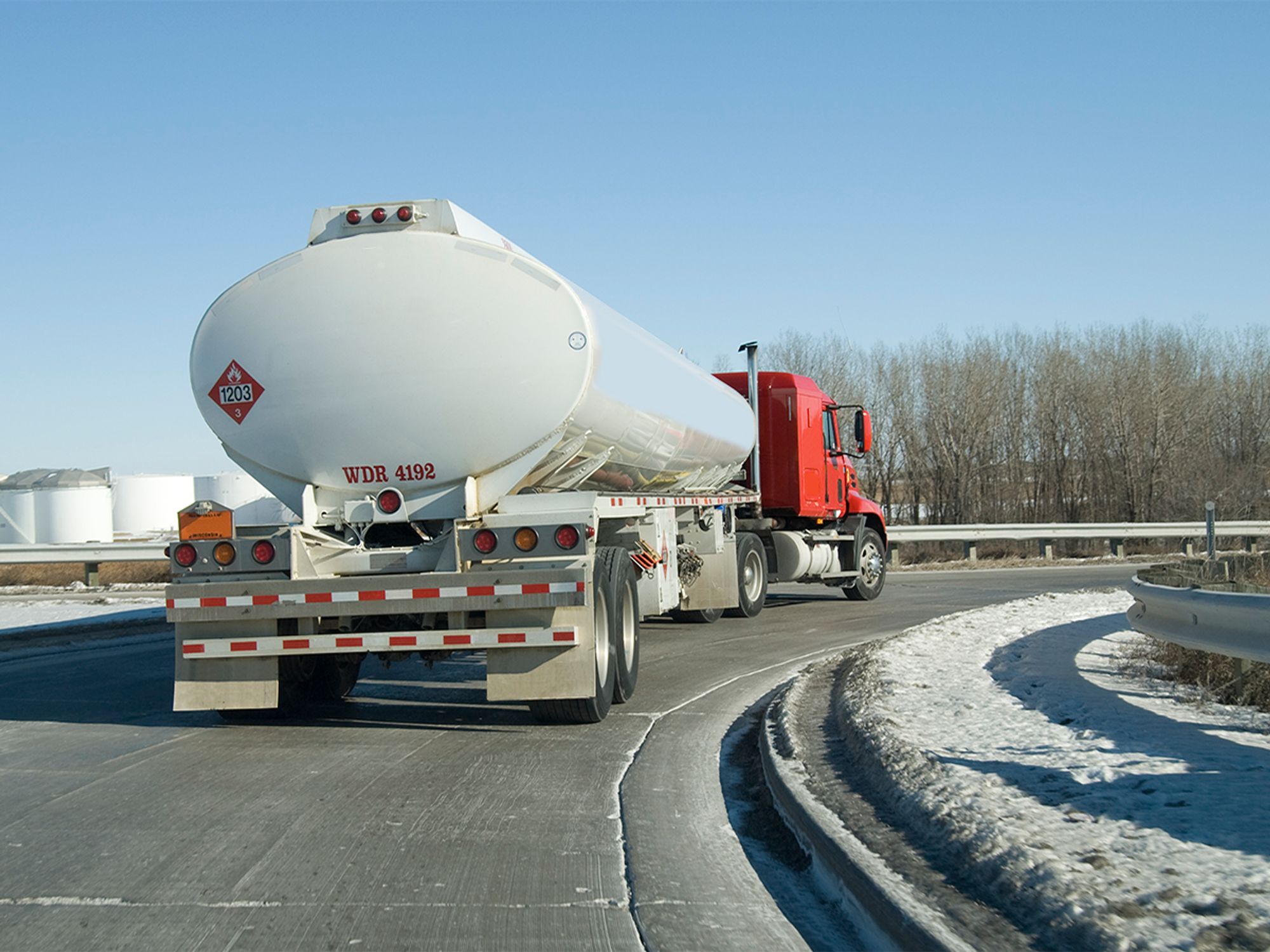 Portable tanks, IBCs, cargo tanks, and tank cars