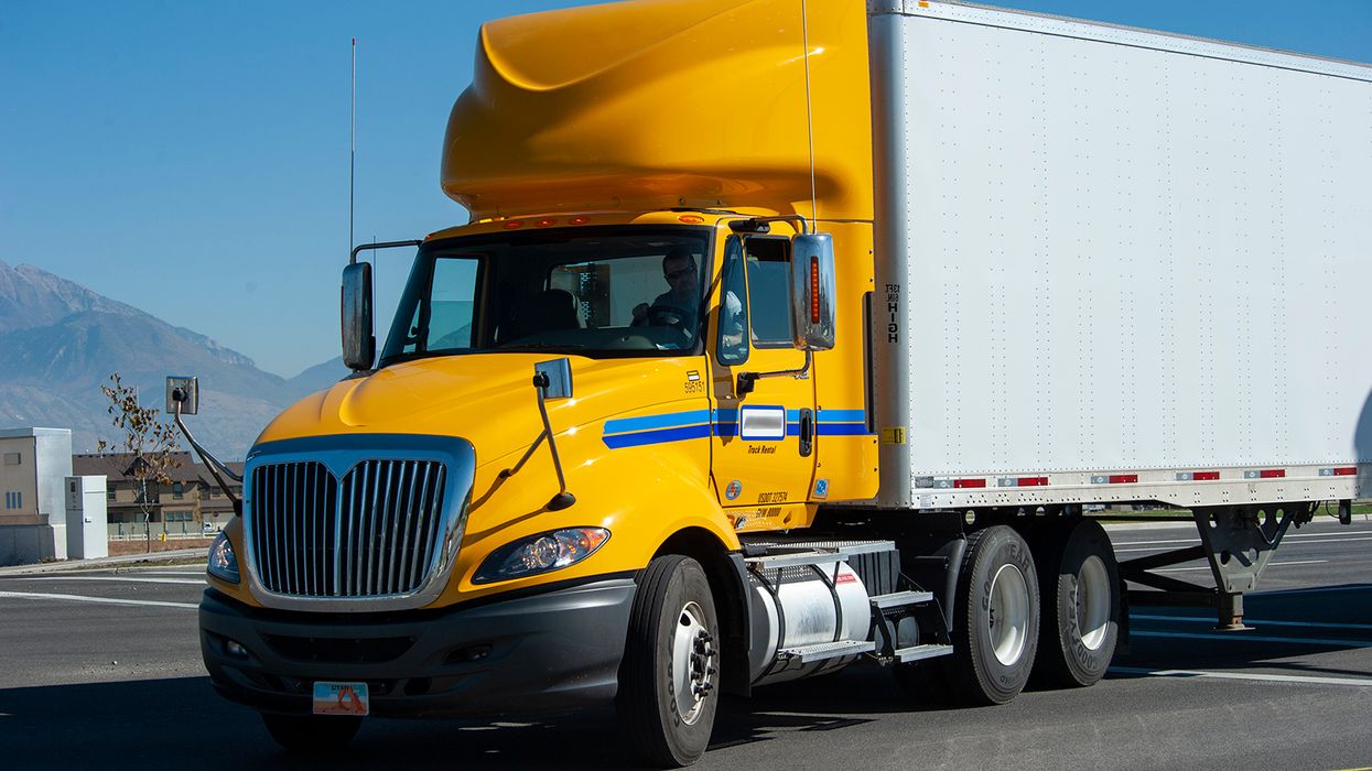 Marking a leased or rented vehicle