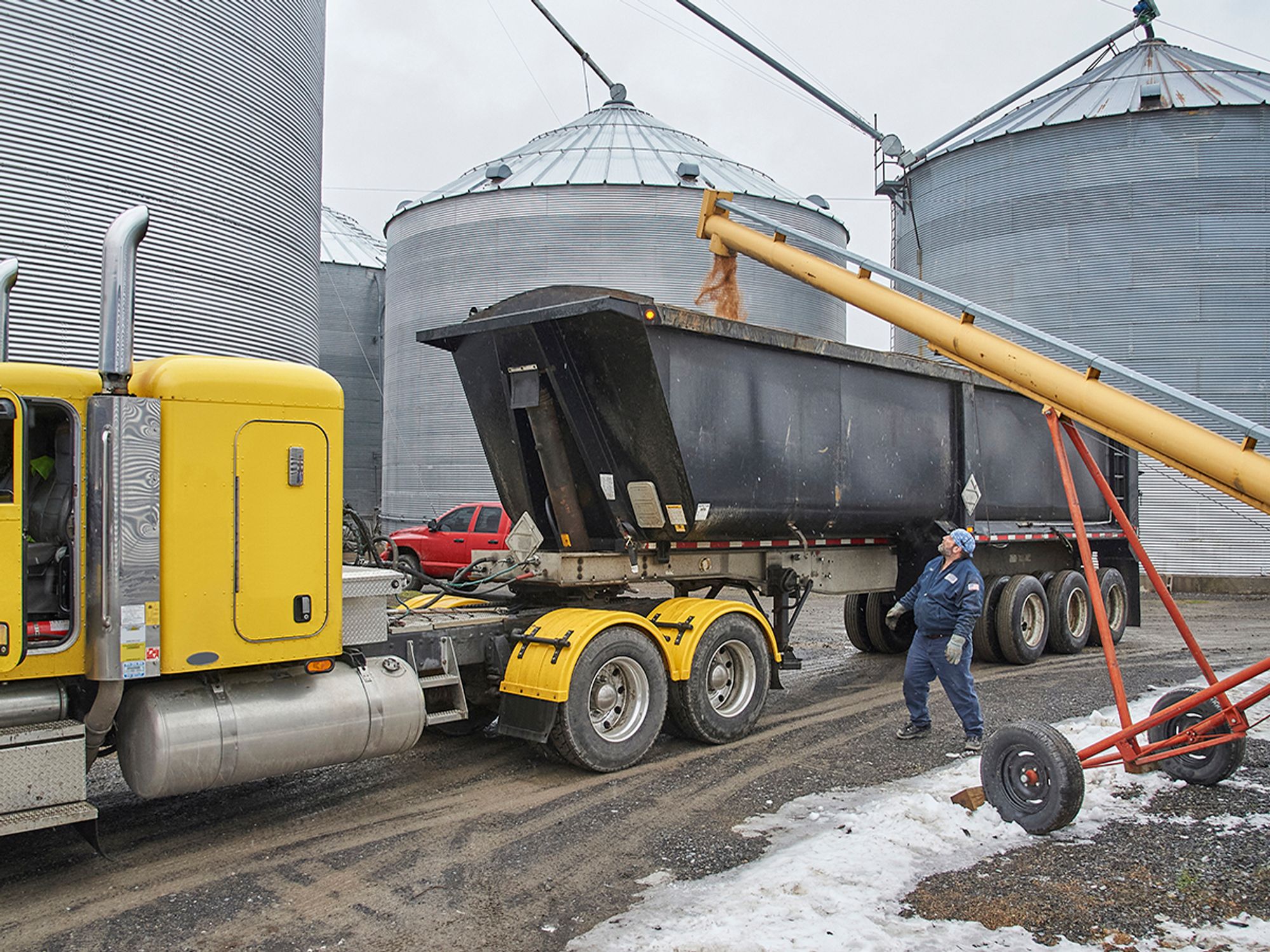 Covered farm vehicle HOS exemption