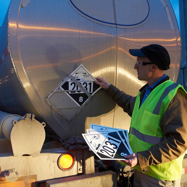 Placarding responsibility – Whose is it?