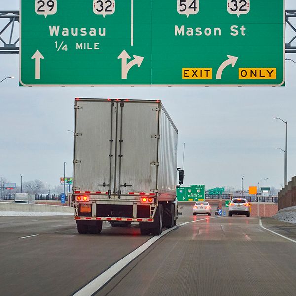Short haul drivers: Time record or log?