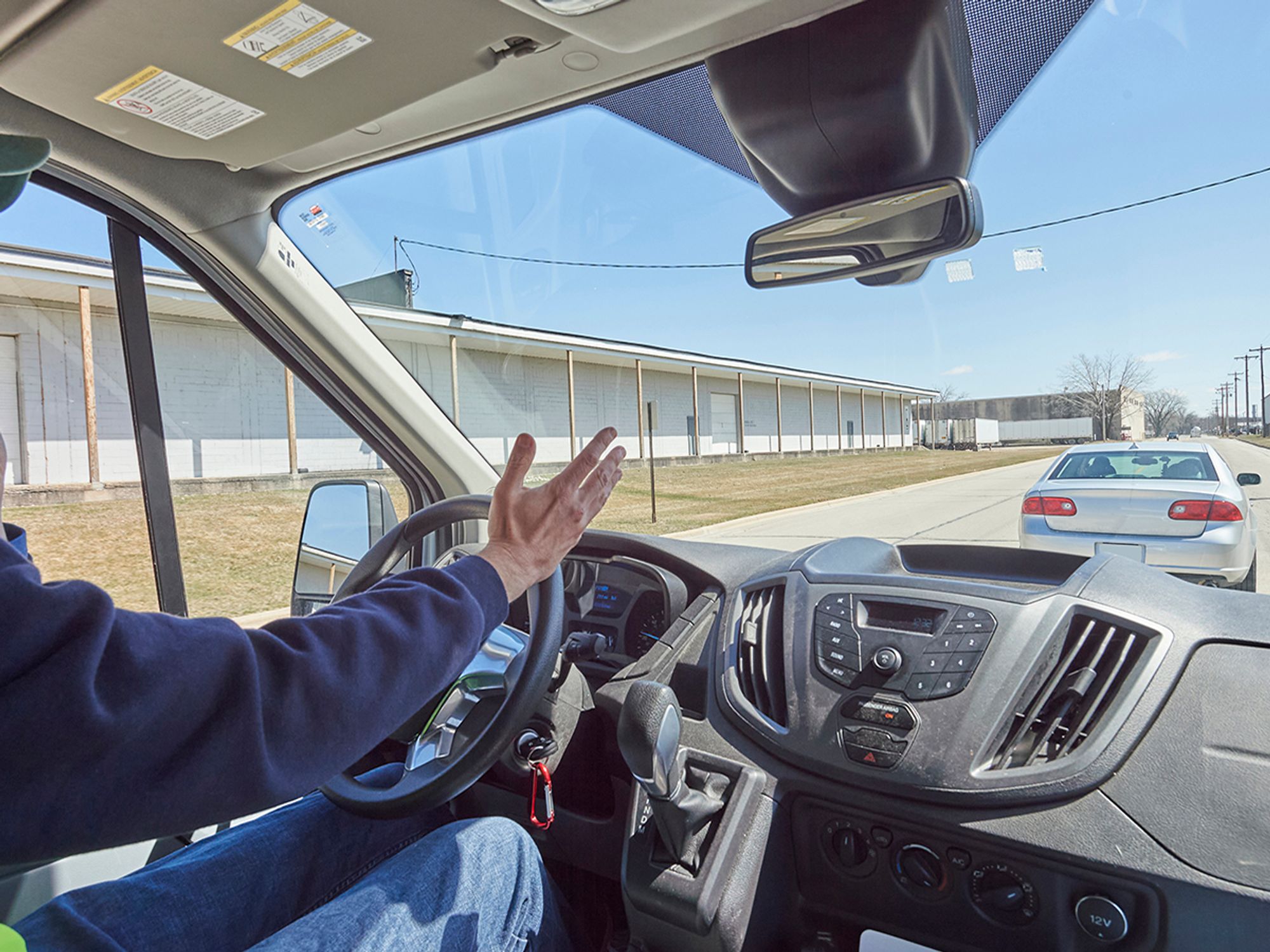 Provincial distracted driving laws