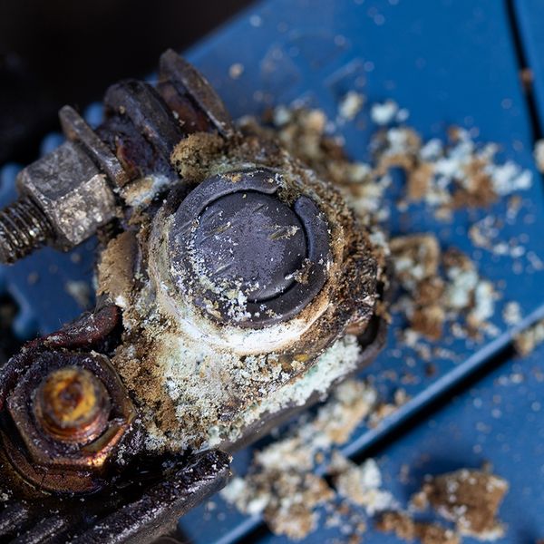 Quick Tip: Remind employees how to handle battery acid spills!