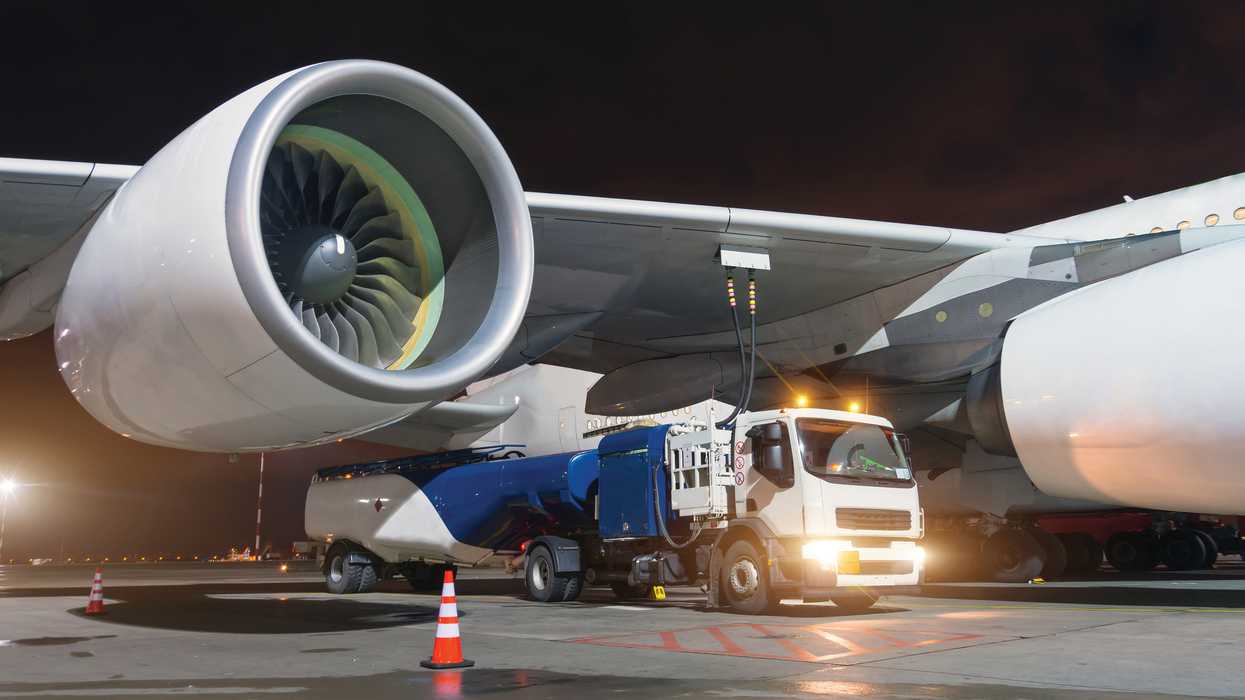 Airline commits to using sustainable fuel