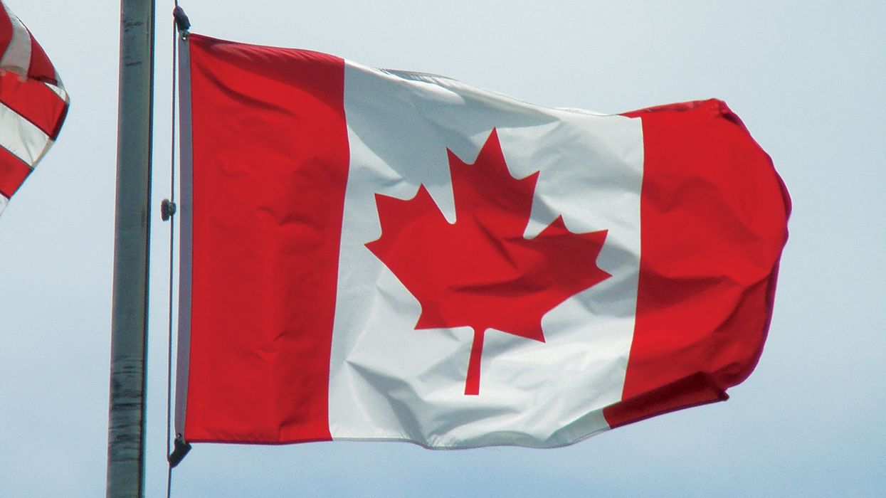 Plan ahead for commercial vehicles traveling to Canada