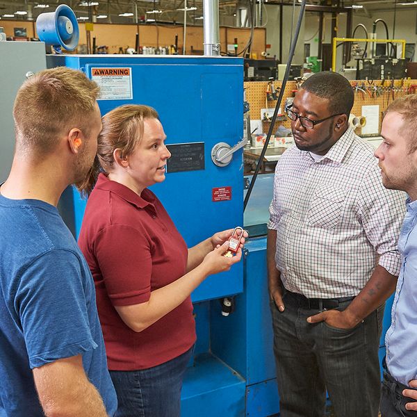 What training do temporary workers need and who’s responsible for their training?