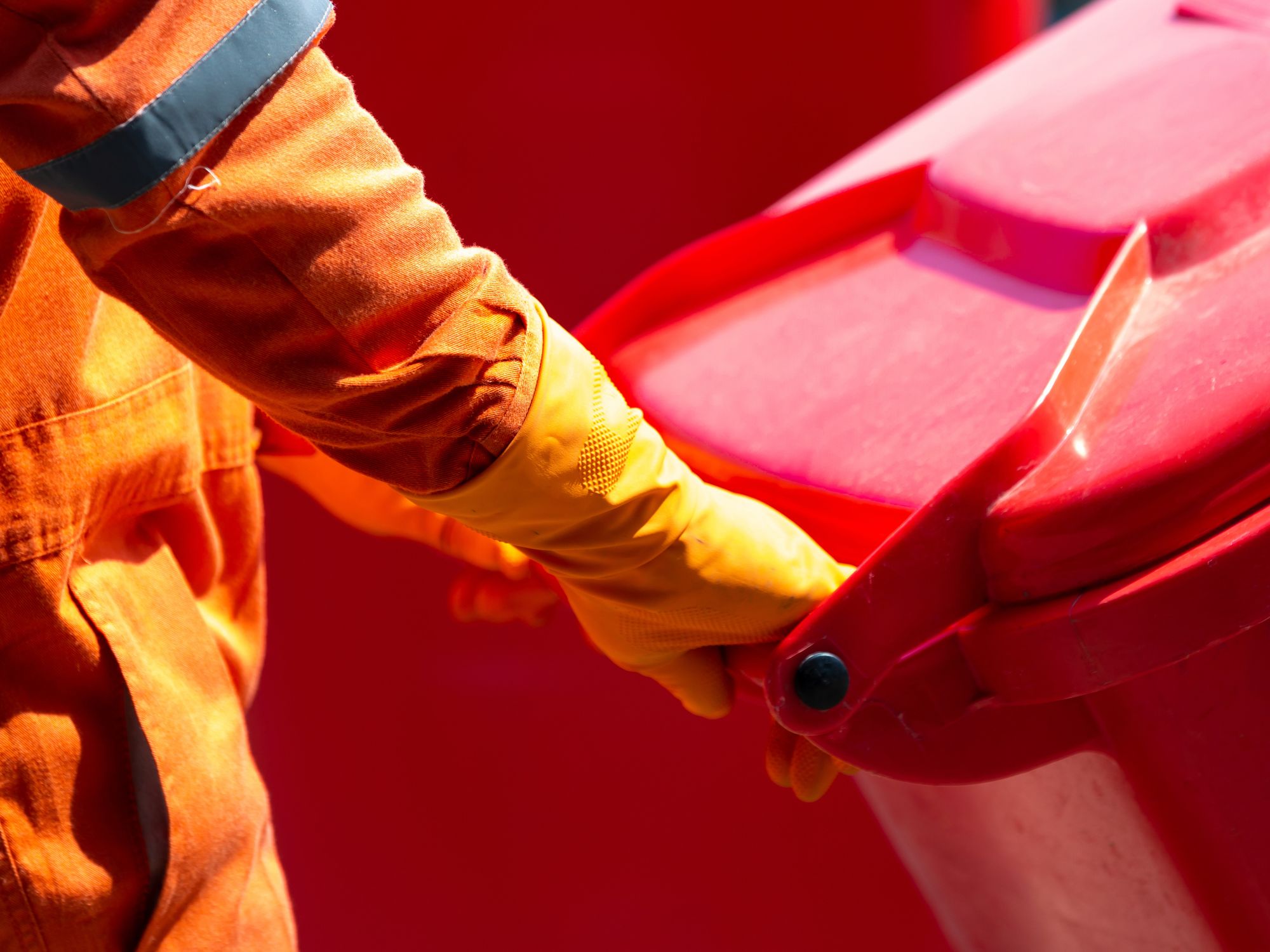 Transporting infectious substances