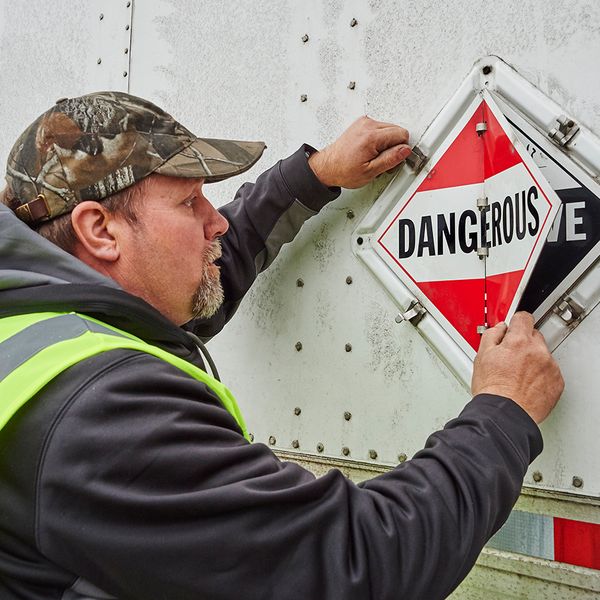 Navigating hazmat regulations: The role of subsidiary placards
