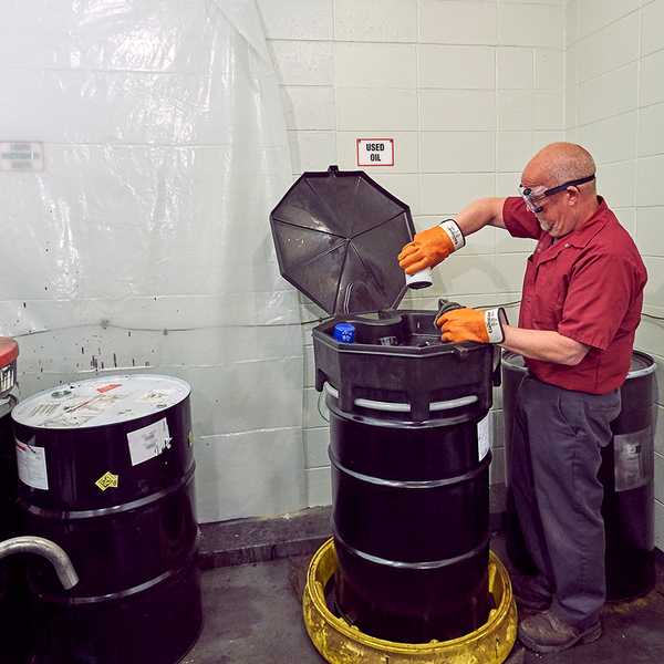 Quick Tip: Know how to store ignitable wastes!